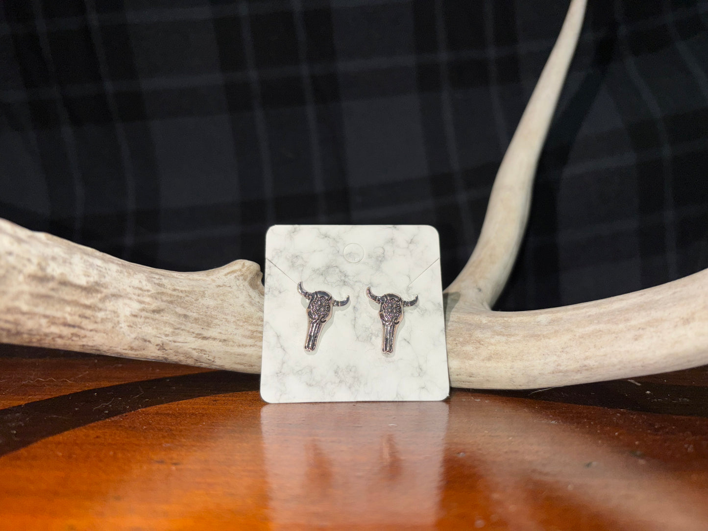 Simple Charm Stud Earrings